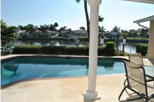 1066 42nd Ave NE, St. Petersburg, FL 33703, Sold 12/30/21