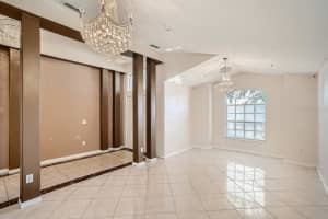 315 Wellesly Dr, Davenport, FL 33897, Sold 03/04/22