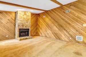 3141 Las Olas Dr, Dunedin, FL 34698, Sold 02/04/22
