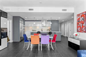 175 1st St S, St. Petersburg, FL 33701, Sold 02/11/22