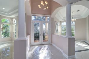 10208 Golden Eagle Dr, Seminole, FL 33778, Sold 05/10/22