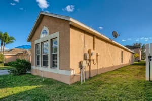 307 Flint St, Haines City, FL 33844, Sold 03/03/22