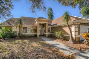 7736 Rollingridge Ct, Orlando, FL 32835, Sold 02/22/22