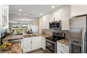 6210 Sun Blvd, St. Petersburg, FL 33715, Sold 02/25/22