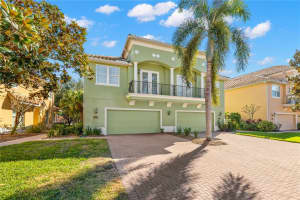 166 Banyan Bay Dr, St. Petersburg, FL 33705, Sold 03/22/22