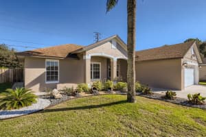 749 Citrus Dr, Winter Garden, FL 34787, Sold 01/31/22