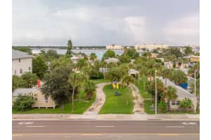 15405 GULF BLVD #A1, MADEIRA BEACH, FL 33708 Sold 03/13/25