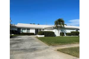 10362 Monarch Dr, Largo, FL 33774, Sold 01/18/22