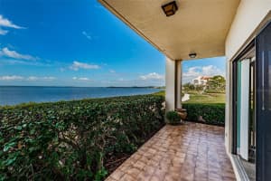 404 Mariner Dr, Tarpon Springs, FL 34689, Sold 03/15/22