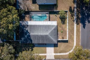 13323 Lake George Ln, Tampa, FL 33618, Sold 02/17/22