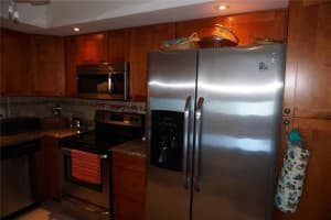 5200 Brittany Dr S, St. Petersburg, FL 33715, Sold 05/02/22