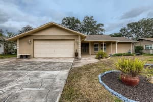 8651 Woodbridge Dr, New Port Richey, FL 34655, Sold 02/23/22