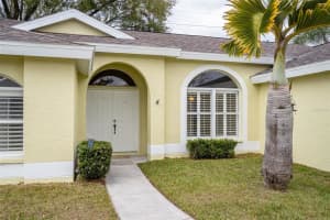 4119 Dover Dr E, Bradenton, FL 34203, Sold 02/18/22
