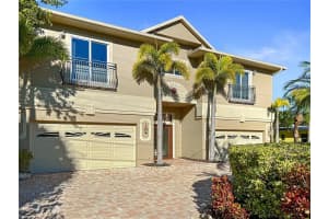 6956 Shore Dr S, South Pasadena, FL 33707, Sold 04/15/22