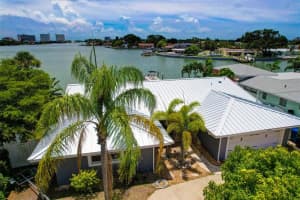 7808 Causeway Blvd S, St. Petersburg, FL 33707, Sold 03/30/22