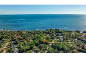 1321 Serpentine Dr S, St. Petersburg, FL 33705, Sold 02/25/22