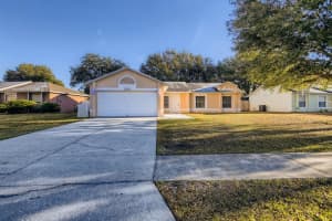15303 Lafite Ln, Clermont, FL 34714, Sold 02/22/22