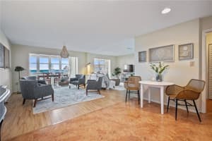 622 Edgewater Dr, Dunedin, FL 34698, Sold 03/10/22