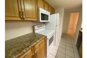 3765 41st St S, St. Petersburg, FL 33711, Sold 02/18/22