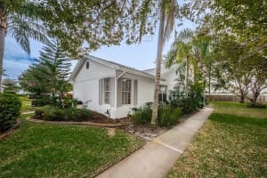 4134 Castlewood Dr, Holiday, FL 34691, Sold 02/28/22