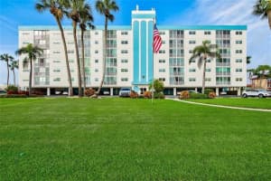 10216 Regal Dr, Largo, FL 33774, Sold 03/29/22