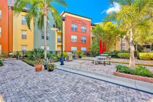 2402 W Azeele St, Tampa, FL 33609, Sold 02/22/22