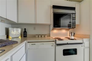 400 64th Ave, St Pete Beach, FL 33706, Sold 04/27/22