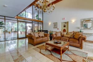 6600 Sunset Way, St Pete Beach, FL 33706, Sold 03/18/22