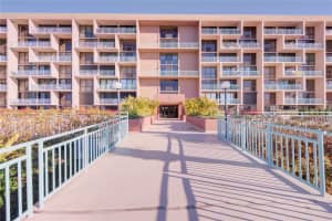 1 Key Capri, Treasure Island, FL 33706, Sold 04/01/22