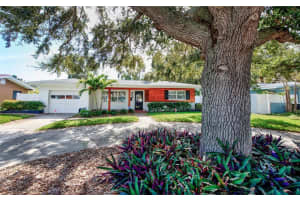 1048 40th Ave NE, St. Petersburg, FL 33703, Sold 04/29/22