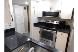2583 Countryside Blvd, Clearwater, FL 33761, Sold 03/18/22