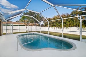 2349 Appaloosa Cir, Sarasota, FL 34240, Sold 03/28/22