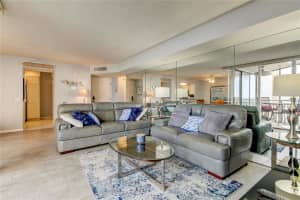 5825 La Puerta Del Sol Blvd S, St. Petersburg, FL 33715, Sold 04/08/22
