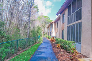12211 Fox Chase Dr, Hudson, FL 34669, Sold 04/04/22