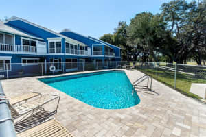 2002 Golf View Dr, Tarpon Springs, FL 34689, Sold 03/25/22
