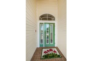 1007 Spoontail Ct, Tarpon Springs, FL 34689, Sold 04/26/22