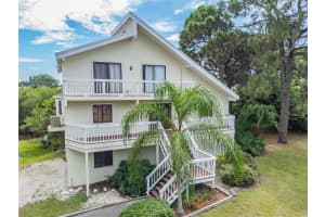 1611 Seabreeze Dr, Tarpon Springs, FL 34689, Sold 04/06/22