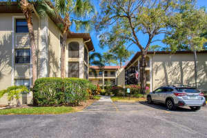 3423 Mermoor Dr, Palm Harbor, FL 34685, Sold 03/10/22