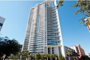 175 1st St S, St. Petersburg, FL 33701, Sold 03/30/22