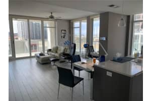 175 1st St S, St. Petersburg, FL 33701, Sold 03/30/22