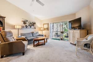 2185 Gulf View Blvd, Dunedin, FL 34698, Sold 04/07/22