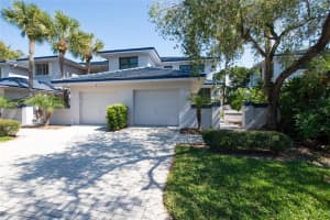 1657 Watermark Cir NE, St. Petersburg, FL 33702, Sold 03/29/22