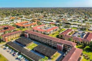 10215 Regal Dr, Largo, FL 33774, Sold 05/04/22
