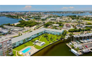 1819 Shore Dr S, South Pasadena, FL 33707, Sold 04/29/22