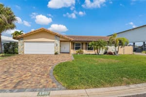 3801 48th Ave S, St. Petersburg, FL 33711, Sold 04/27/22