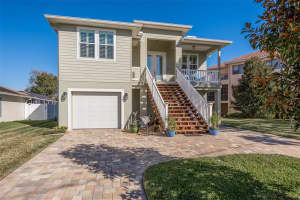 1563 Macchesney Dr, Tarpon Springs, FL 34689, Sold 05/02/22