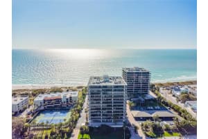 7600 Bayshore Dr, Treasure Island, FL 33706, Sold 05/06/22
