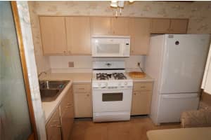 1281 Mission Cir, Clearwater, FL 33759, Sold 04/19/22