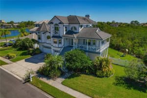 2002 Alexis Ct, Tarpon Springs, FL 34689, Sold 05/17/22