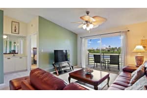 6141 Bahia Del Mar Blvd S, St. Petersburg, FL 33715, Sold 05/02/22